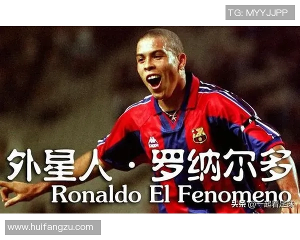 足球明星的独特魅力与卓越素养探讨 足球明星的独特魅力与卓越素养探讨