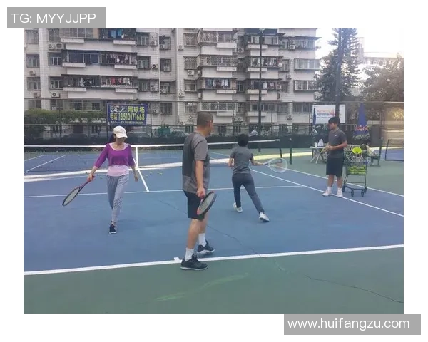 成都网球队与南京网球队赛后复盘分析比赛经验与战术调整探讨